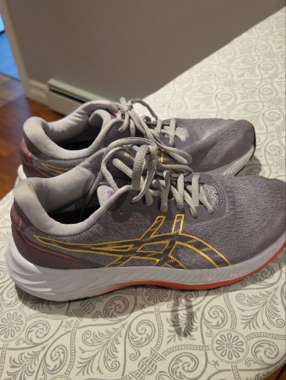 ASICS Gel Exite 9Women's Running Shoes - Lavender with Pink and Gold Accents 7.5 - Picture 2 of 6